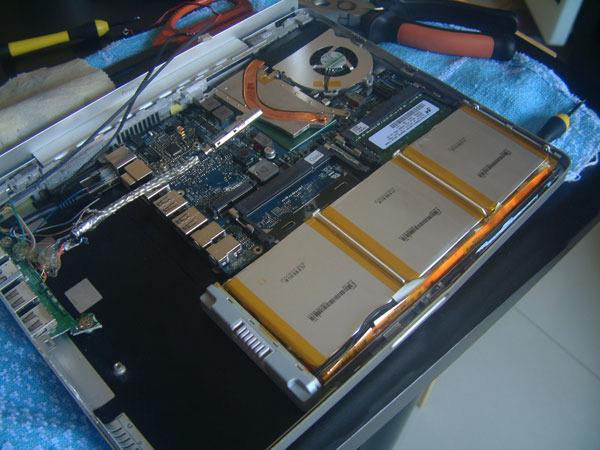 自恢复保险丝安装到平板电脑上