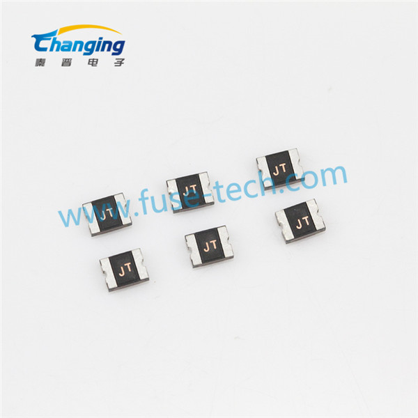 美国力特贴片保险丝